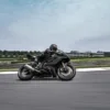 MOTO R6 RACE YAMAHA — em estrada 2