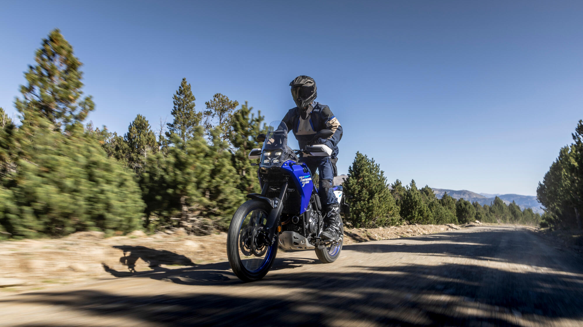 MOTO YAMAHA TÉNÉRÉ 700 — sur route 3