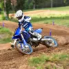 MOTO YZ85 YAMAHA — em estrada 2