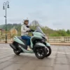SCOOTER TRICITY 125 YAMAHA — em estrada 3