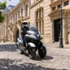 SCOOTER TRICITY 300 YAMAHA — em estrada 2