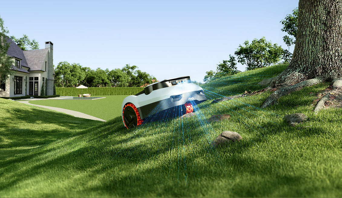 SEGWAY NAVIMOW i220 LiDAR Lawn Mowing Robot — in use